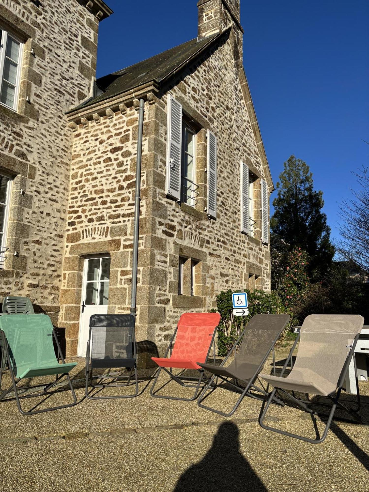 Chateau Du Bourg Saint-Denis-de-Gastines Exterior photo